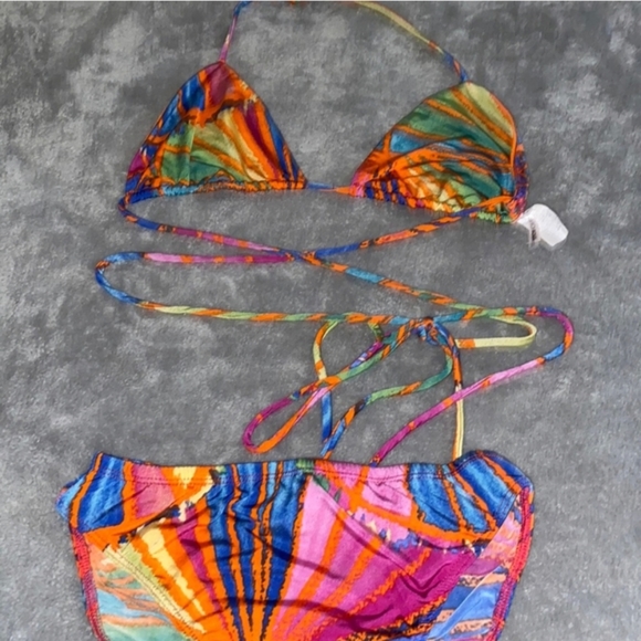 Tropical Bikini Set - Picture 1 of 4